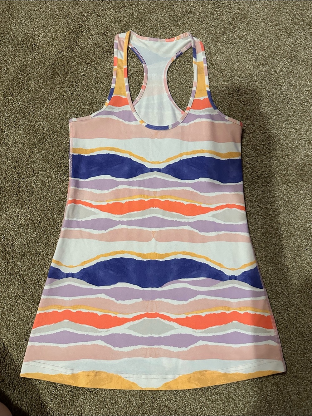 Lululemon tank
